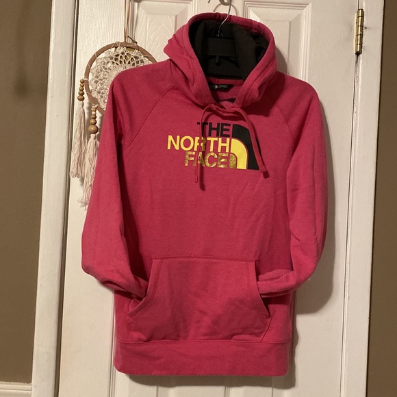The north face pink pullover hoodie w charcoal inside hoodie part - Picture 5 of 6
